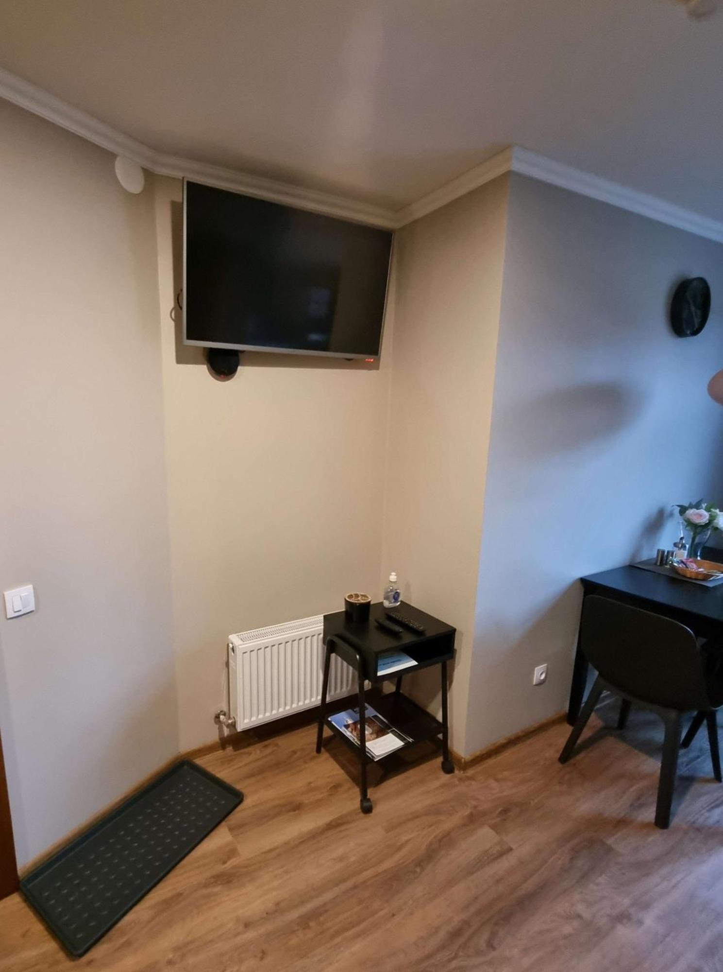 Apartamenti Alūksne Exterior foto